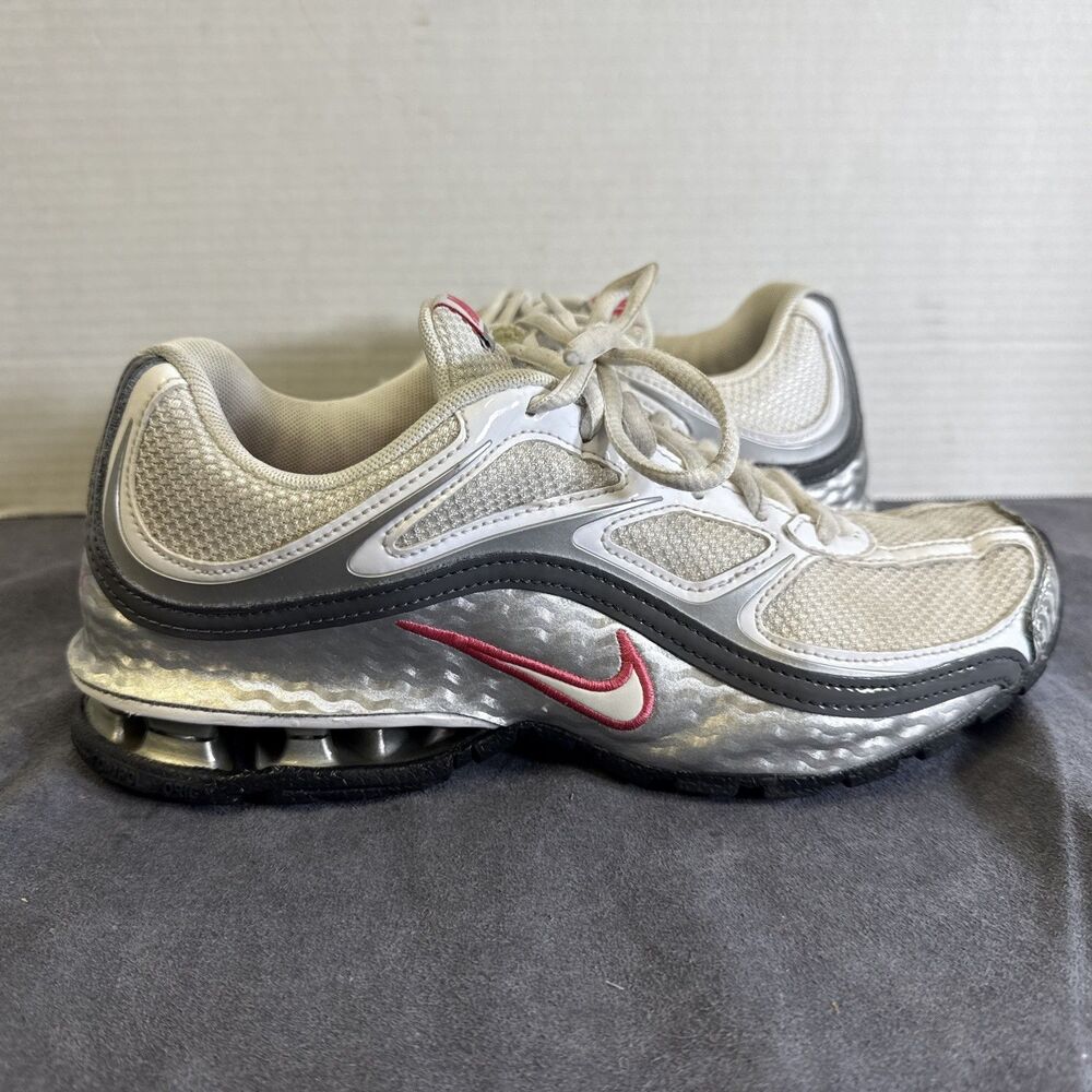 Nike Reax Run 5 Shoes Womens Sz 8 White Gray Pink Athletic Trainers Sneakers